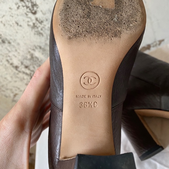 Authentic Chanel Brown Leather Boots size 36,5 - Picture 6 of 12